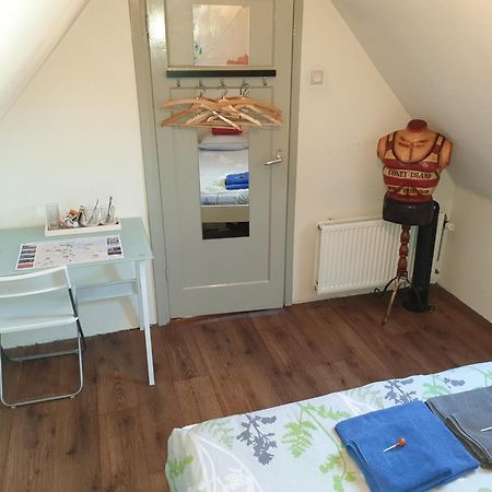 Bed & Bye Schiphol Apartman Badhoevedorp Szoba fotó
