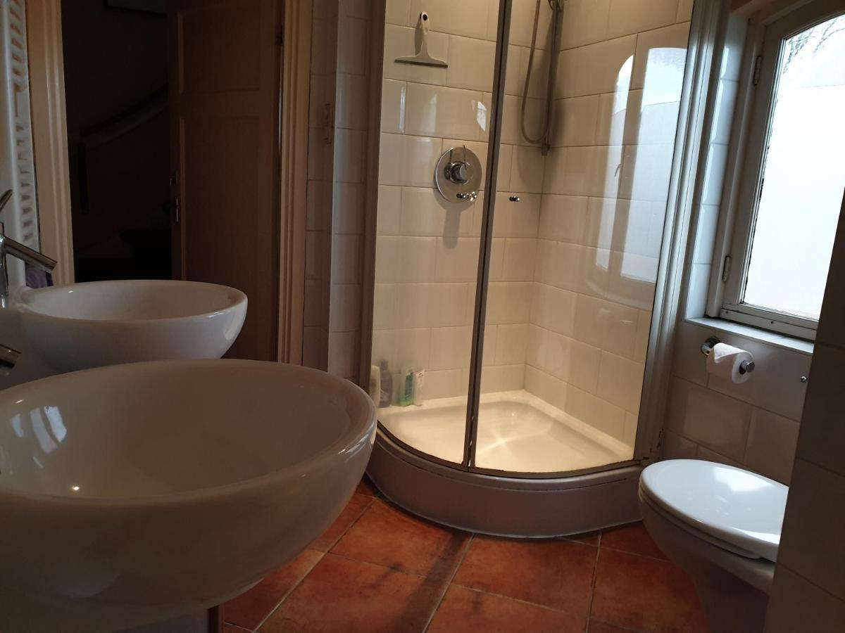 Bed & Bye Schiphol Apartman Badhoevedorp Kültér fotó